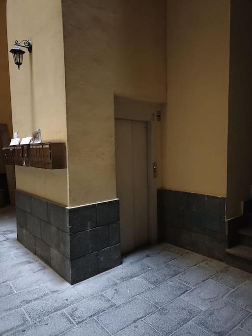 Mores'House Naples Luaran gambar